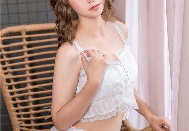 吃瓜爆料网专题特写：在深夜录音中，那段低语如何悄然点燃全网吃瓜党的浪漫情愫